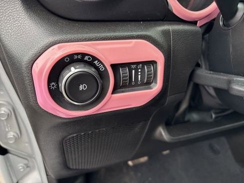 Used 2022 Jeep Wrangler Unlimited Sport image 22