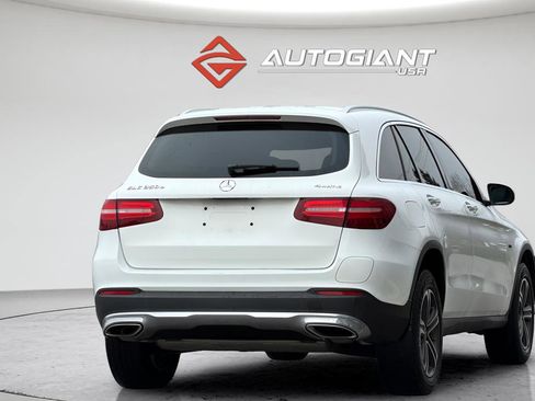 Used 2018 Mercedes-Benz GLC 350e 4MATIC image 11