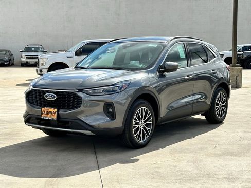 New 2024 Ford Escape SE w/ PHEV Premium Package image 5