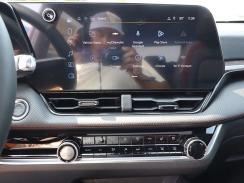 New 2027 Chevrolet Equinox RS w/ Safety and Technology Package AWD/4WD image 16