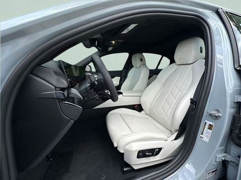 New 2027 BMW 530i RWD image 10
