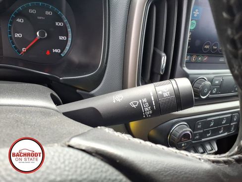 Used 2019 Chevrolet Colorado Z71 AWD/4WD image 23