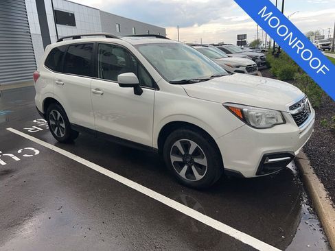 Used 2017 Subaru Forester 2.5i Premium AWD/4WD image 1