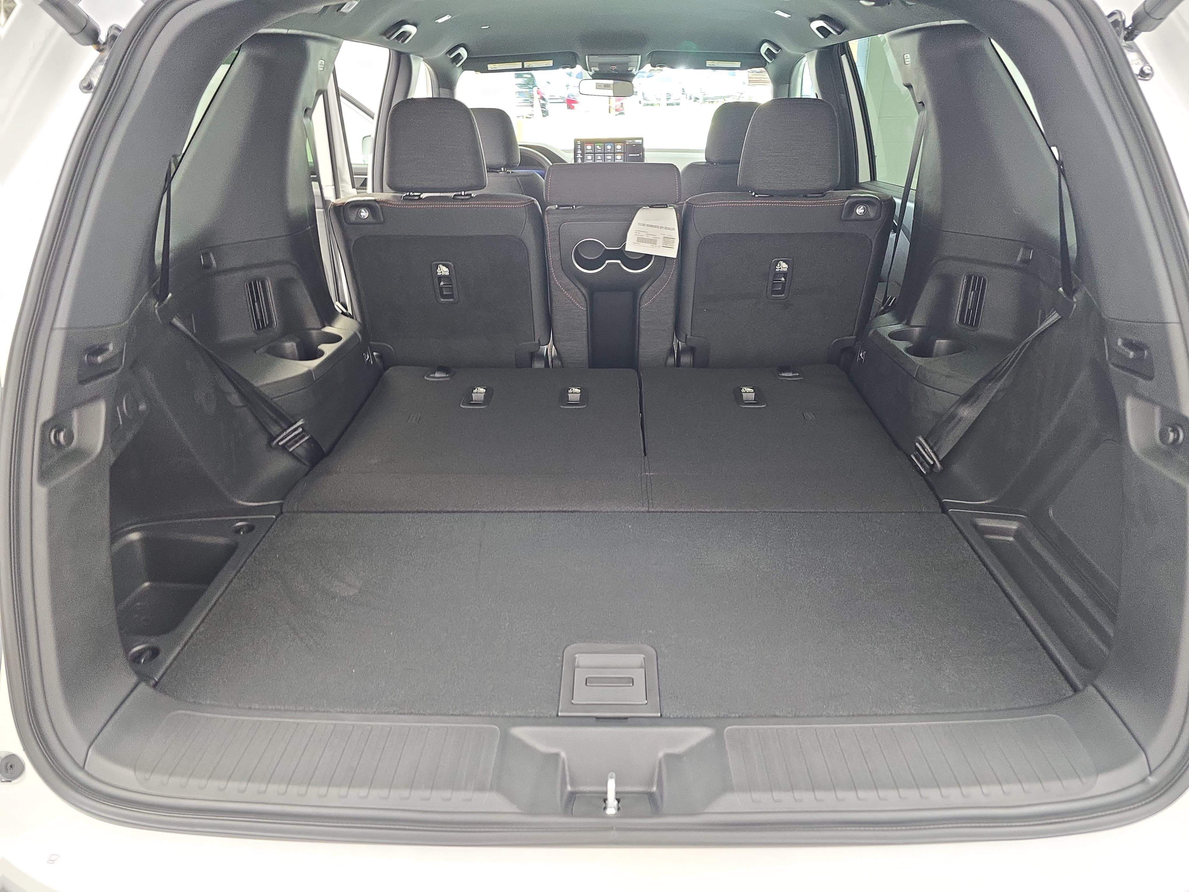 New 2026 Honda Pilot Sport image 13