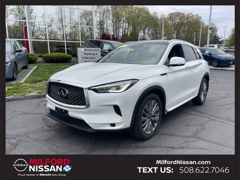 Used 2023 INFINITI QX50 Luxe AWD/4WD image 1