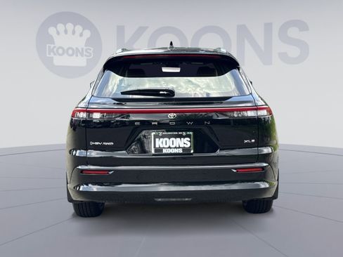 New 2026 Toyota Crown Signia AWD/4WD image 15