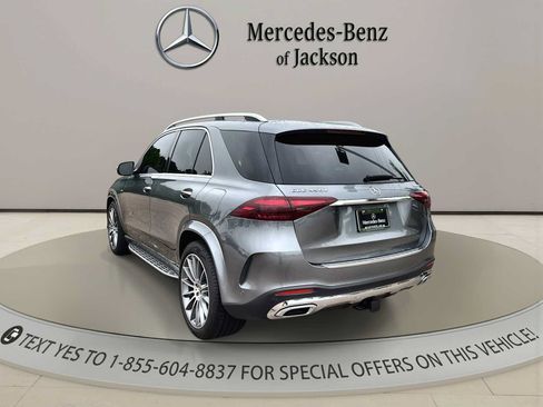 Used 2025 Mercedes-Benz GLE 450e 4MATIC image 6