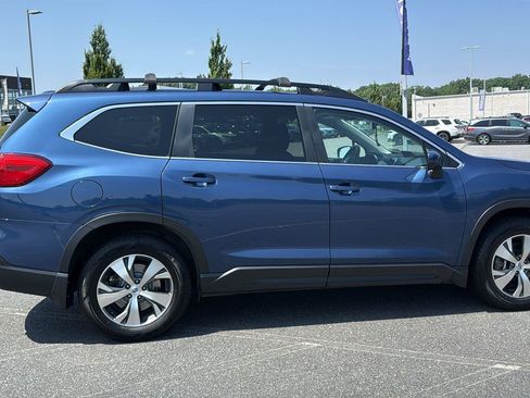 Used 2021 Subaru Ascent Premium w/ Convenience Package AWD/4WD image 4