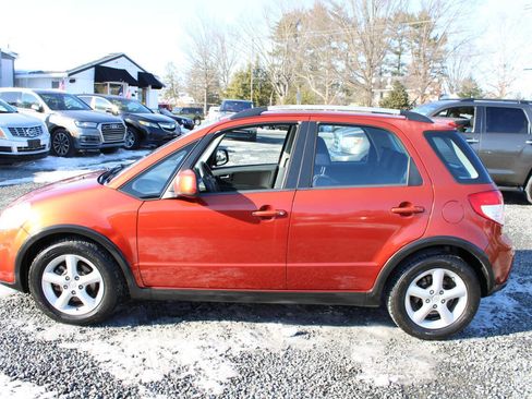 Used 2008 Suzuki SX4 Base AWD 4dr Crossover w/Touri image 10
