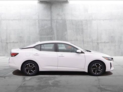 Used 2024 Nissan Sentra SV w/ All-Weather Package FWD image 5