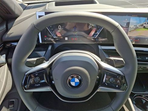 New 2026 BMW 530i xDrive w/ Premium Package AWD/4WD image 14
