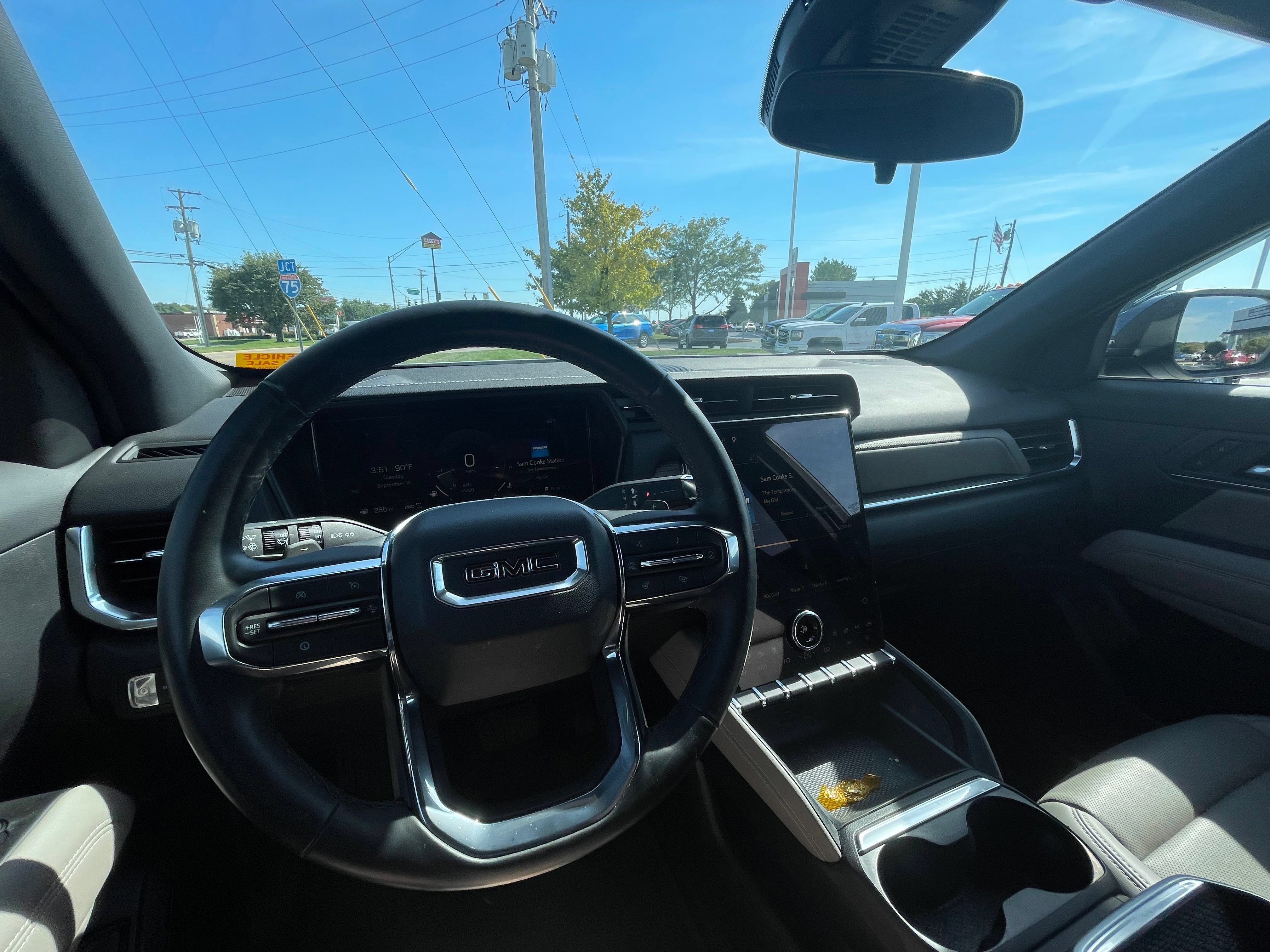 Used 2026 GMC Terrain Elevation w/ Elevation Premium Package AWD/4WD image 9