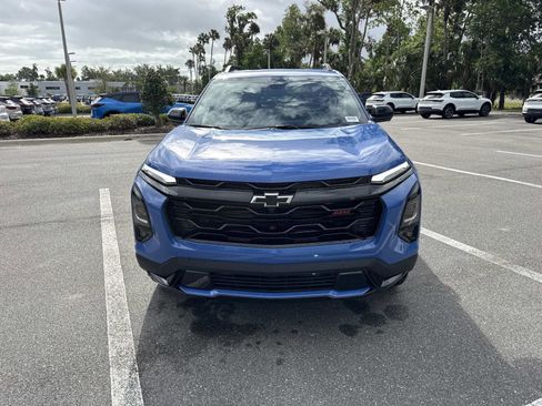 New 2026 Chevrolet Equinox RS w/ Convenience Package III FWD image 8