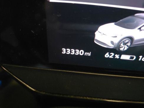 Used 2023 Volkswagen ID.4 Pro RWD image 3