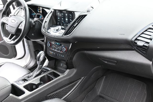 Used 2019 Ford Escape Titanium AWD/4WD image 35
