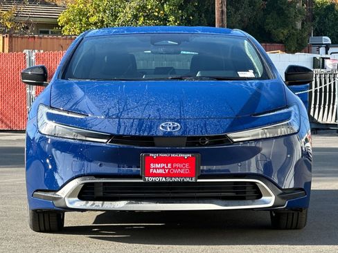 New 2026 Toyota Prius Plug-In Hybrid image 11
