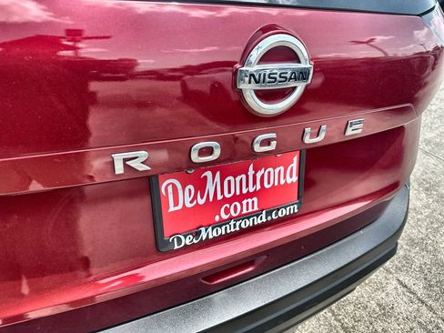 Used 2021 Nissan Rogue S FWD image 14