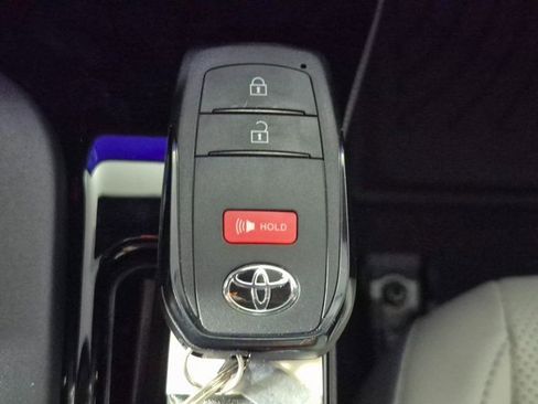 New 2026 Toyota Prius XLE image 26