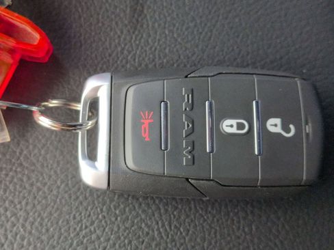 New 2026 RAM 2500 Tradesman AWD/4WD image 33