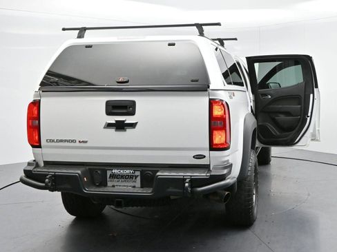 Used 2019 Chevrolet Colorado ZR2 w/ Colorado ZR2 Bison Edition image 39