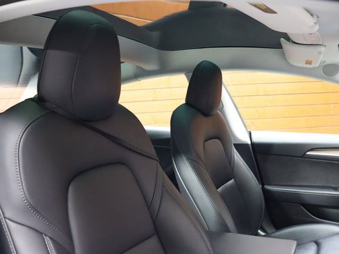 Used 2023 Tesla Model 3 Long Range image 52