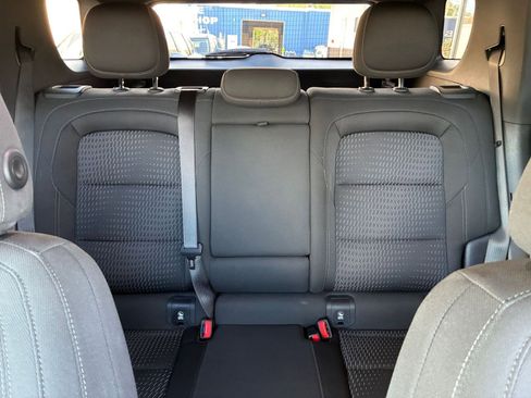 Used 2025 Chevrolet Equinox LT image 39