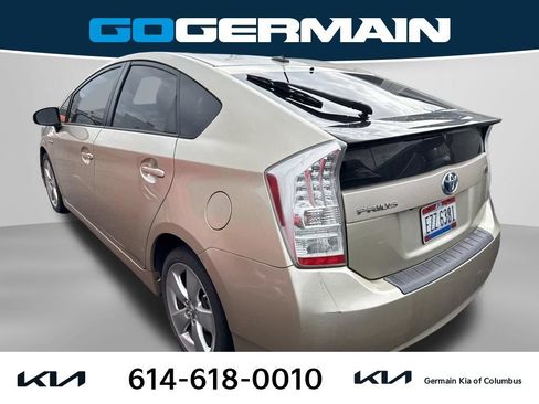 Used 2010 Toyota Prius Five FWD image 2