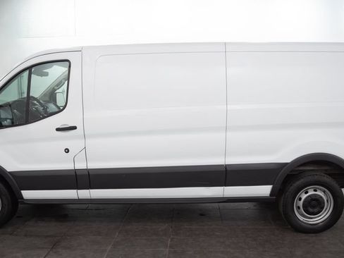 Used 2018 Ford Transit 350 148 Low Roof RWD image 5