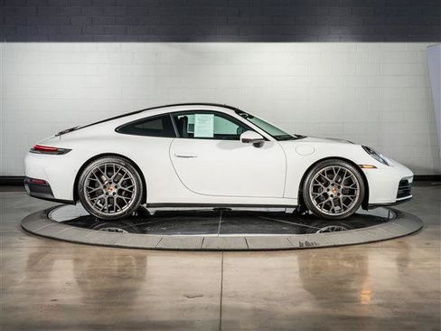 Certified 2025 Porsche 911 Carrera RWD image 8