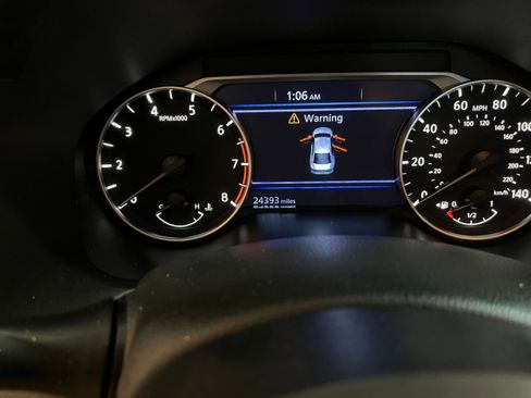 Used 2025 Nissan Altima 2.5 SV image 39