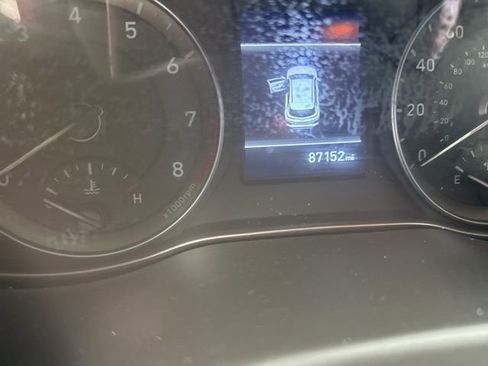 Used 2021 Hyundai Kona SE image 6