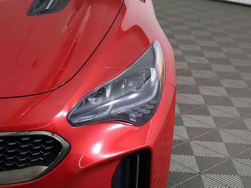Used 2018 Kia Stinger GT2 AWD/4WD image 19