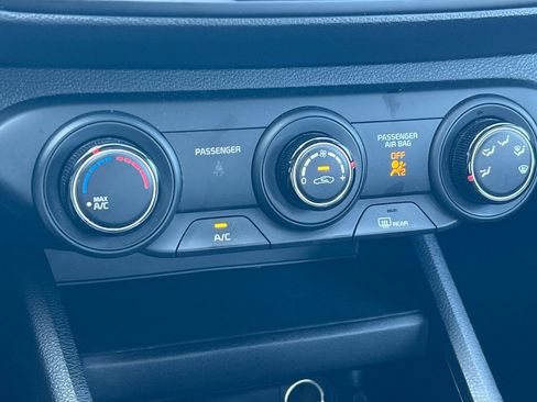 Used 2023 Kia Forte LXS w/ LXS Technology Package image 19