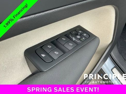 New 2026 Volvo XC40 B5 Plus w/ Protection Package Premier AWD/4WD image 26