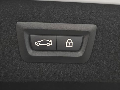 Used 2022 BMW 840i Gran Coupe w/ Driving Assistance Package image 30