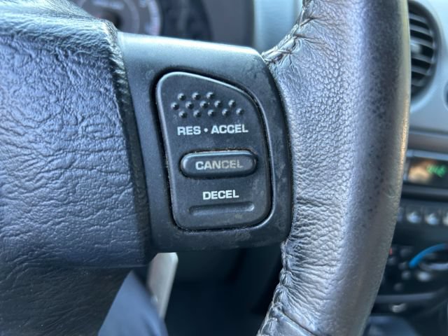 Used 2006 Jeep Liberty Sport AWD/4WD image 17