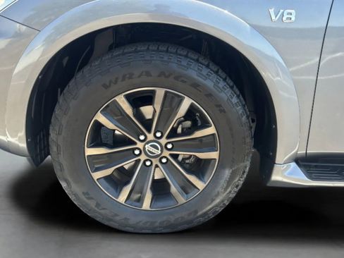 Used 2018 Nissan Armada Platinum RWD image 32