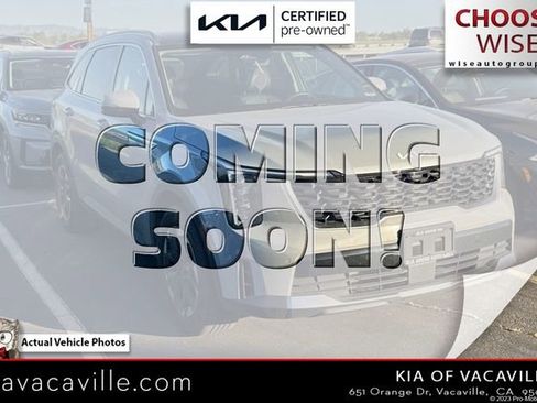 Certified 2024 Kia Sorento S w/ Panoramic Sunroof Package image 1
