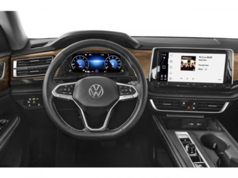 Used 2024 Volkswagen Atlas SE w/ Black Wheel Package AWD/4WD image 7