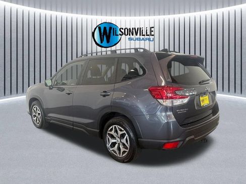 Certified 2024 Subaru Forester Premium AWD/4WD image 8