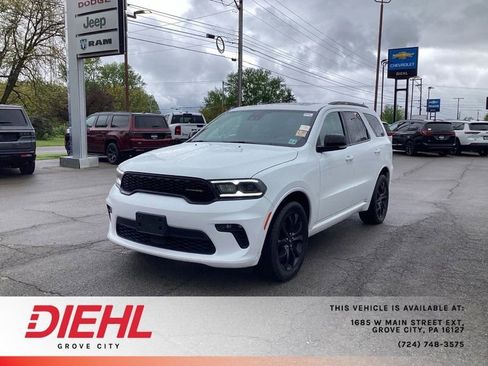 Used 2023 Dodge Durango GT AWD/4WD image 3