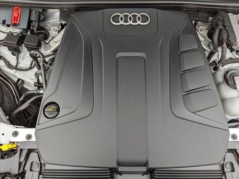 Used 2021 Audi Q7 2.0T Premium Plus w/ Executive Package AWD/4WD image 23