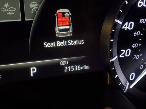 Used 2023 Toyota Highlander L image 24