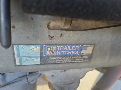 Used 2015 Chevrolet Silverado 2500 LT w/ LT Convenience Package image 9