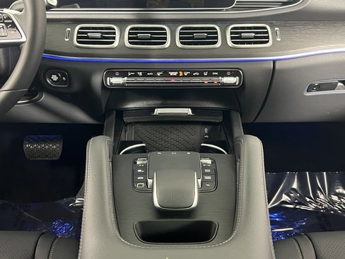 Used 2026 Mercedes-Benz GLE 450 4MATIC image 18