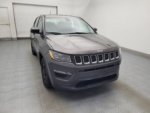 Used 2019 Jeep Compass Sport image 14