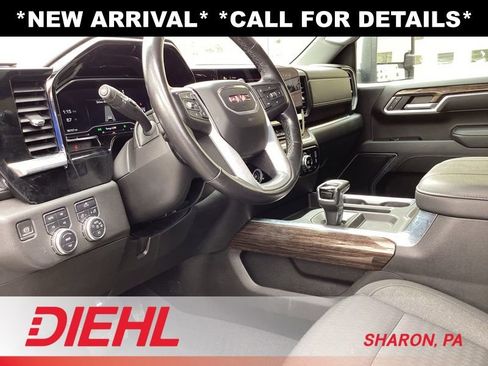 Used 2023 GMC Sierra 1500 Elevation AWD/4WD image 9