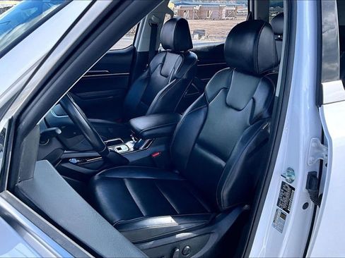 Used 2025 Kia Telluride S image 25