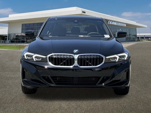 New 2026 BMW 330i Sedan RWD image 3