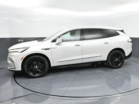 Used 2023 Buick Enclave Essence w/ Sport Touring Edition image 31